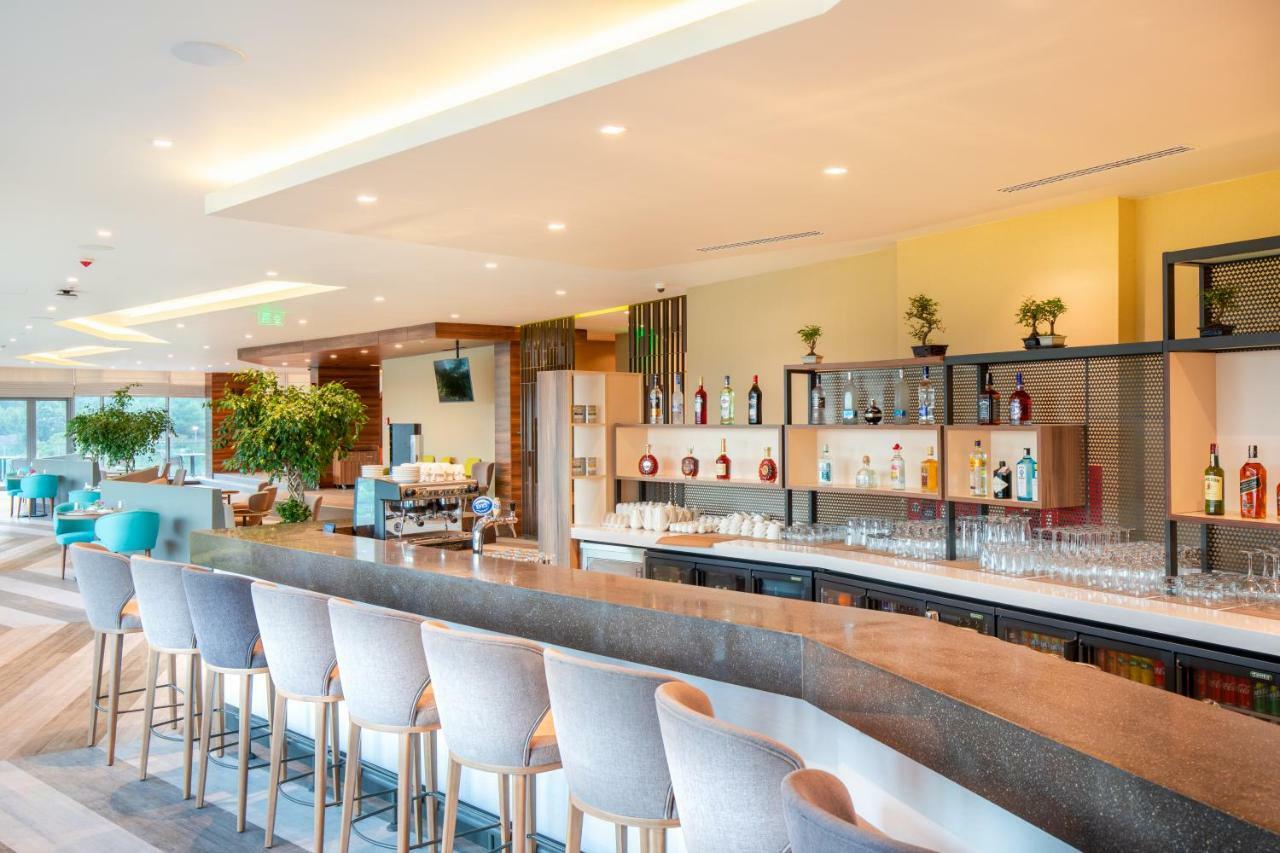 Lankaran Springs Wellness Resort Extérieur photo The bar at the lounge